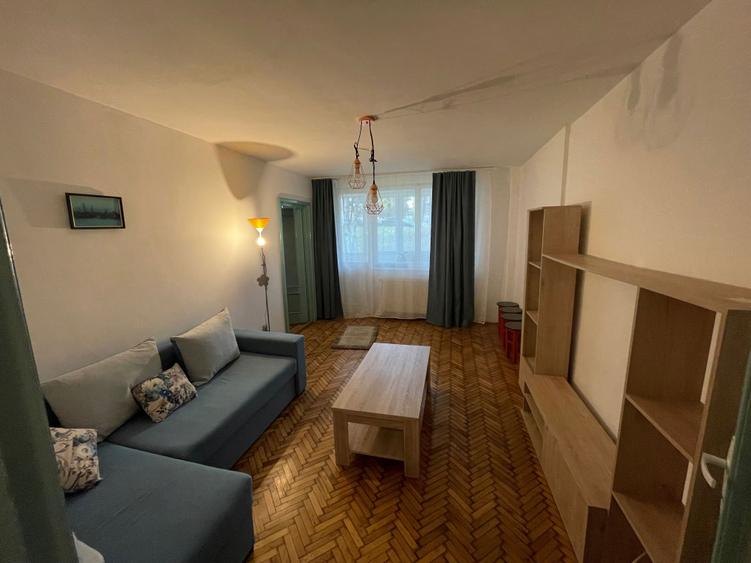Apartament cu 3 camere în Dacia