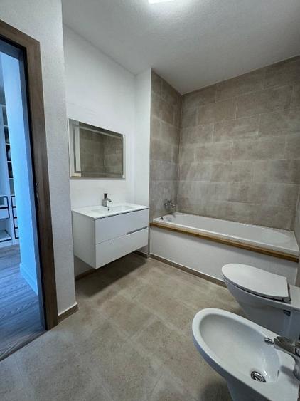 Apartament cu 3 camere decomandat, mobilat în Gheorgheni