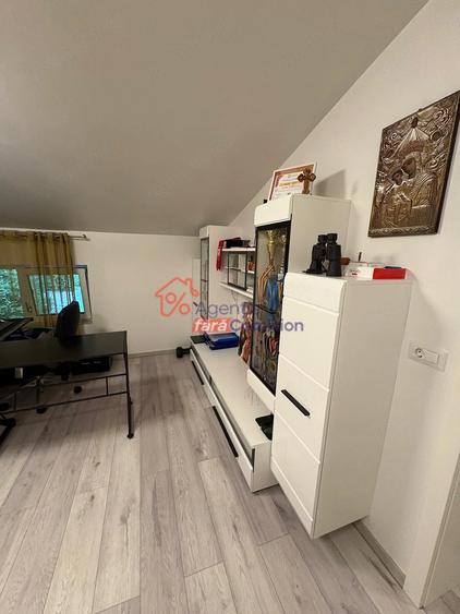Casă cu 2 camere cu Teren 1200 Mp în Filiași