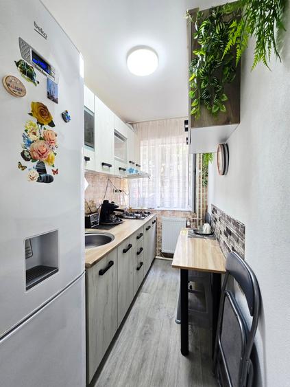 Apartament cu 2 camere în Aurel Vlaicu