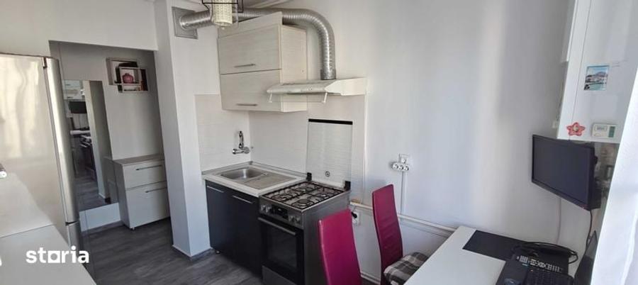 Apartament cu 2 camere decomandat în Libertății