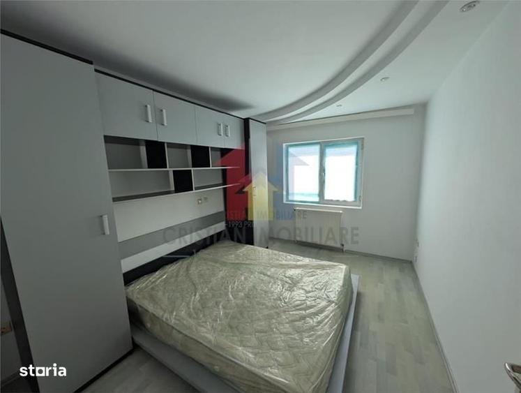 Renovat Recent 3 Camere, Calarasi 4, Partial Mobilat - 2
