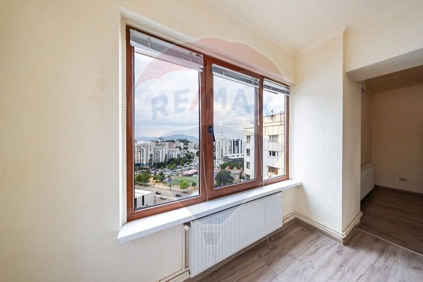 Apartament cu 4 camere de vânzare în zona Centrul Civic - 20
