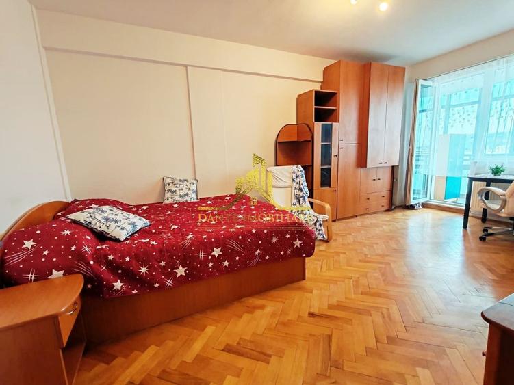 Apartament cu 3 camere decomandat, mobilat în Mănăștur