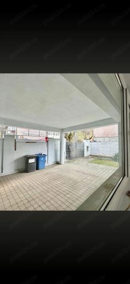 Casă cu 7 camere cu Teren 500 Mp în Șagului