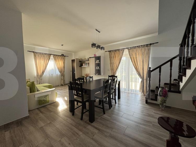 Casă individuală cu 4 camere cu Canalizare în Exterior Vest