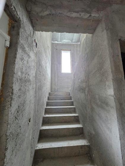 Casă individuală cu 5 camere cu Teren 513 Mp în Giarmata