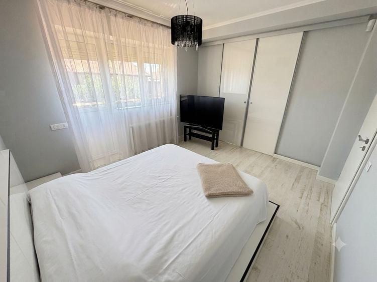 Duplex cu 5 camere cu Canalizare în Mogoșoaia