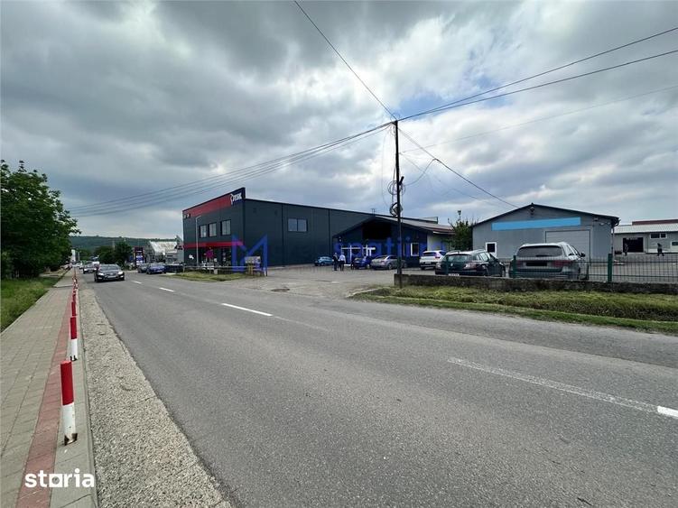Spațiu comercial, de 300 mp, în Miroslava