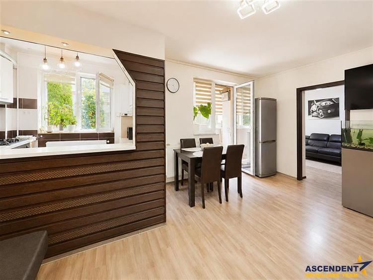 Apartament cu 2 camere nedecomandat în Tractorul