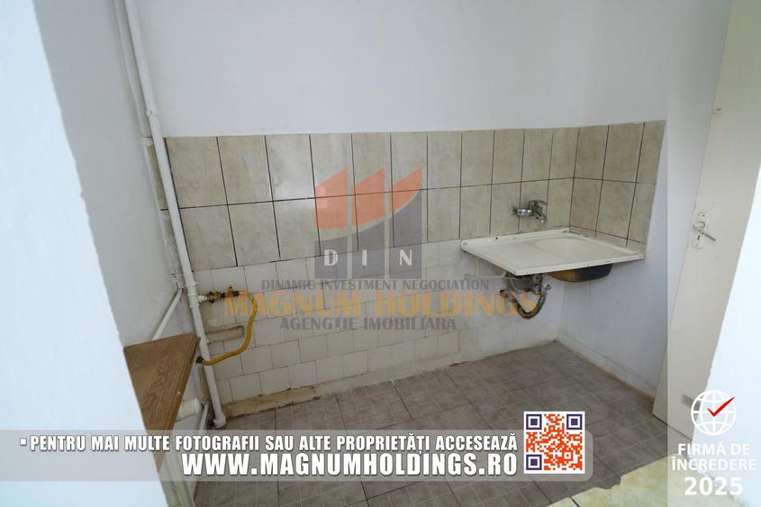 Garsonieră decomandată, mobilată în Craiovei