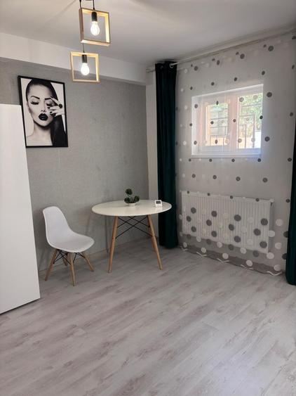 Garsonieră decomandată în Lunca Cetățuii