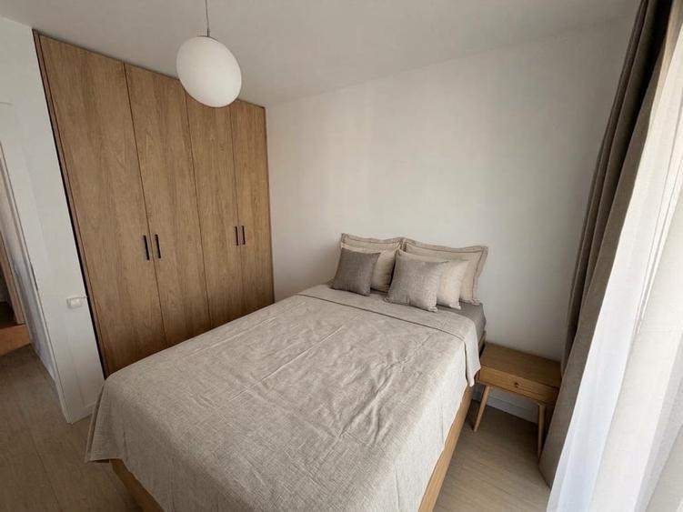 Apartament cu 2 camere semidecomandat în Florești