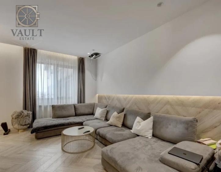 Apartament cu 4 camere decomandat, mobilat în Iancului