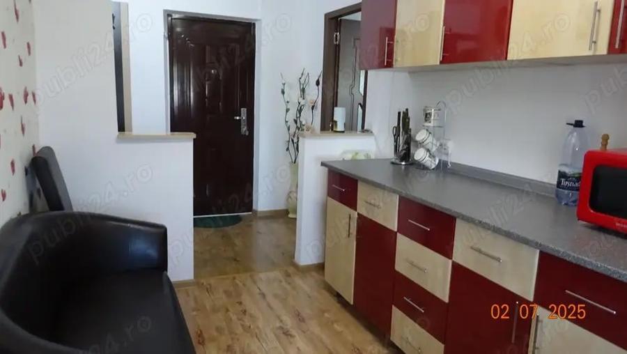 Apartament cu 2 camere decomandat în Central