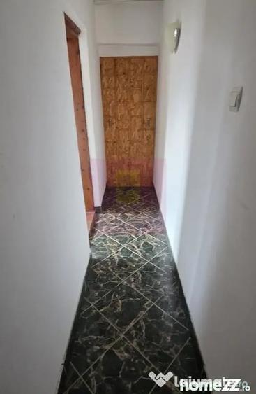 Casă cu 5 camere cu Teren 251 Mp în Zamora