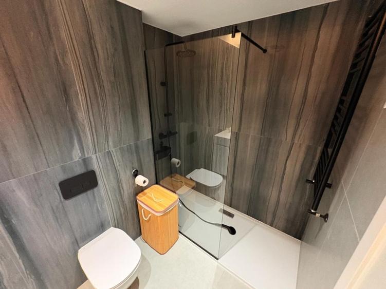 Apartament cu 2 camere decomandat în Aviației