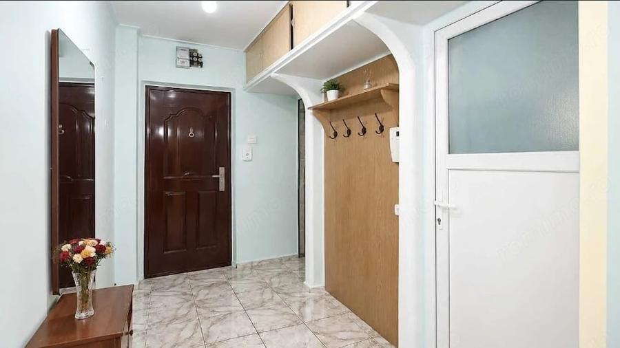 Apartament cu 2 camere semidecomandat în Banat