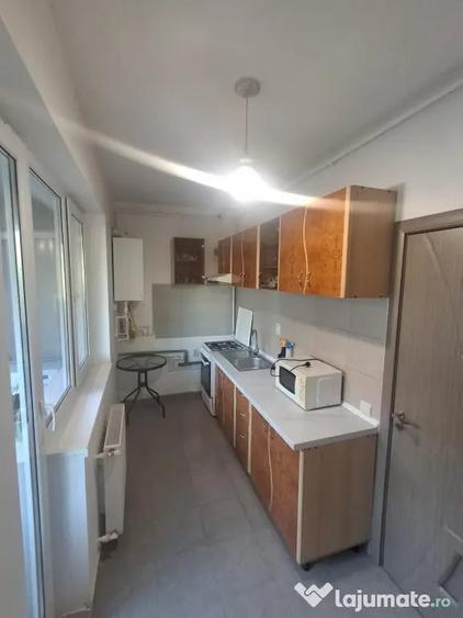 Inchiriez garsoniera Pope?ti leordeni central - 1