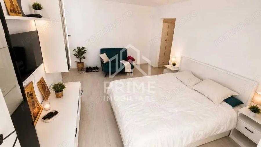 Apartament cu 3 camere decomandat în Cetate