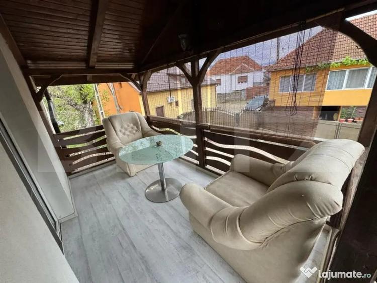Casă cu 4 camere cu Teren 1000 Mp în Central