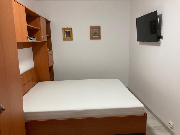 Apartament cu 2 camere nedecomandat, mobilat în Tătărași