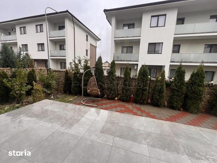 Apartament cu 3 camere în Săsar