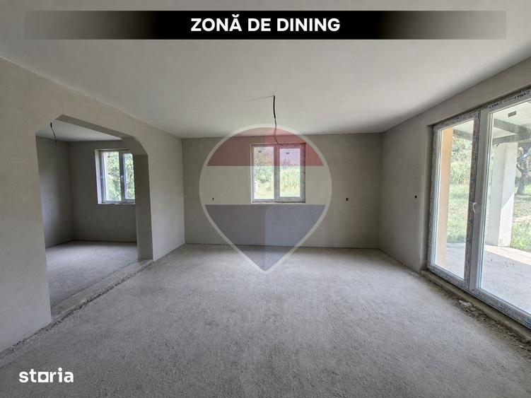 Casă cu 5 camere cu Teren 1850 Mp în Cernești
