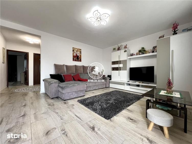 Casă cu 6 camere cu Teren 200 Mp în Ciurea