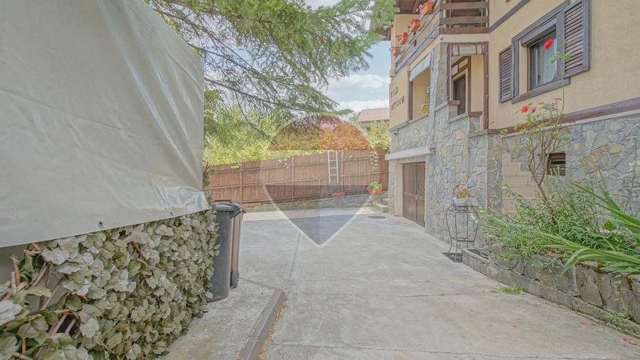 Comision 0%! Vila Patricia, pensiune Breaza | teren tenis | ciubăr - 46