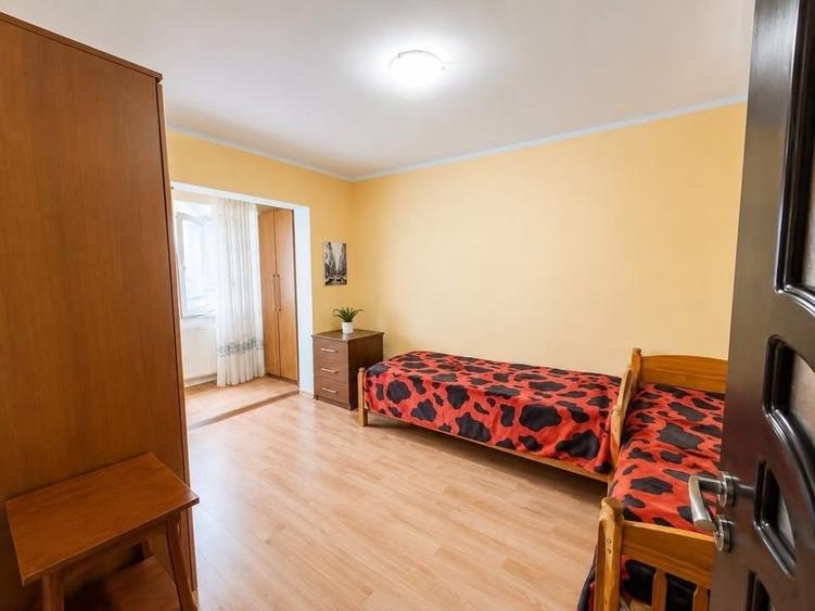 Apartament cu 2 camere decomandat în Gară