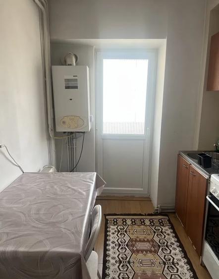 Apartament cu 2 camere decomandat în Gară