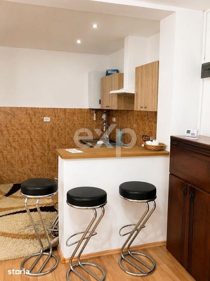 Apartament cu 2 camere semidecomandat în Central