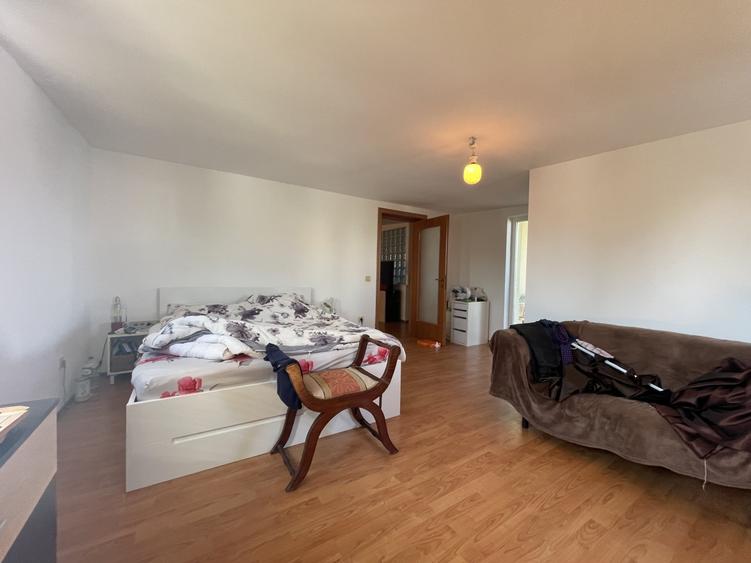 Duplex cu 8 camere cu Canalizare în Otopeni