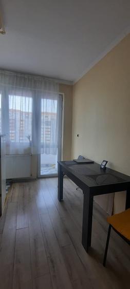 Garsonieră decomandată în Iosia