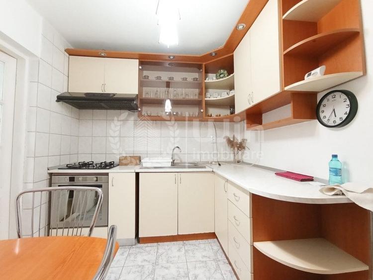 Apartament cu 2 camere semidecomandat, mobilat în Mărăști