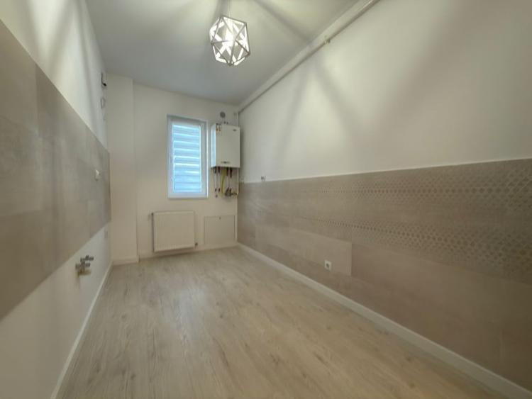 Apartament decomandat 2 camere, 64 mp utili + balcon 5 mp, Parter înalt - 4