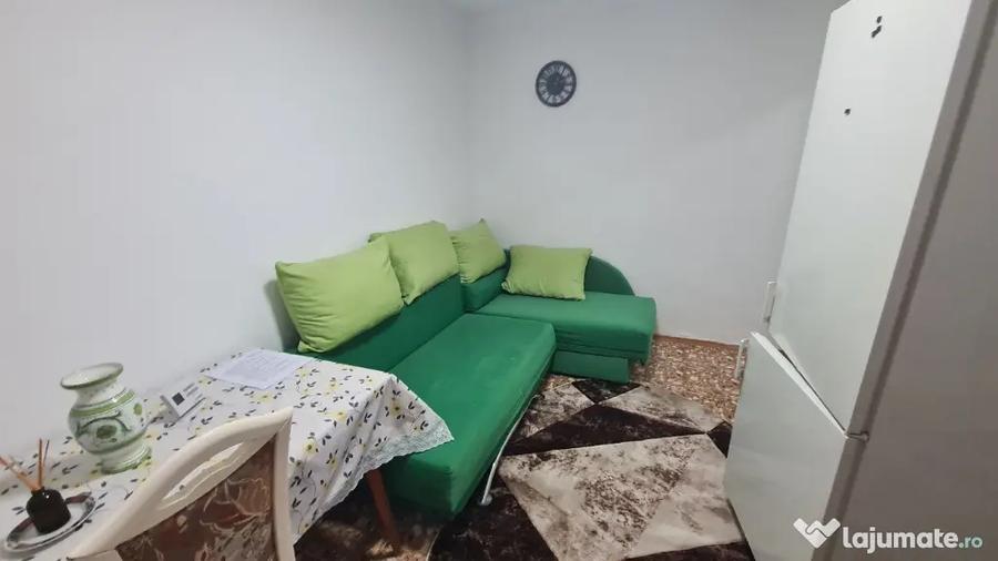 Garsonieră semidecomandată în Central