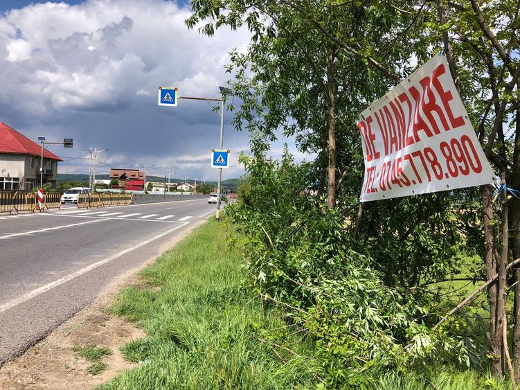 Teren agricol intravilan de 13500 mp, în Micești