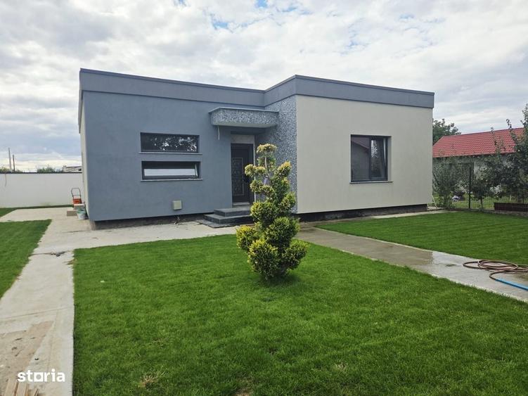 Casă cu 4 camere cu Teren 450 Mp în Vânători