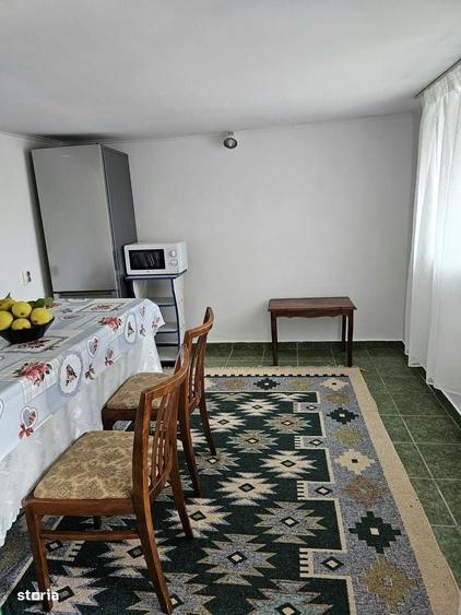 Casă cu 4 camere cu Teren 1100 Mp în Muntenii de Jos