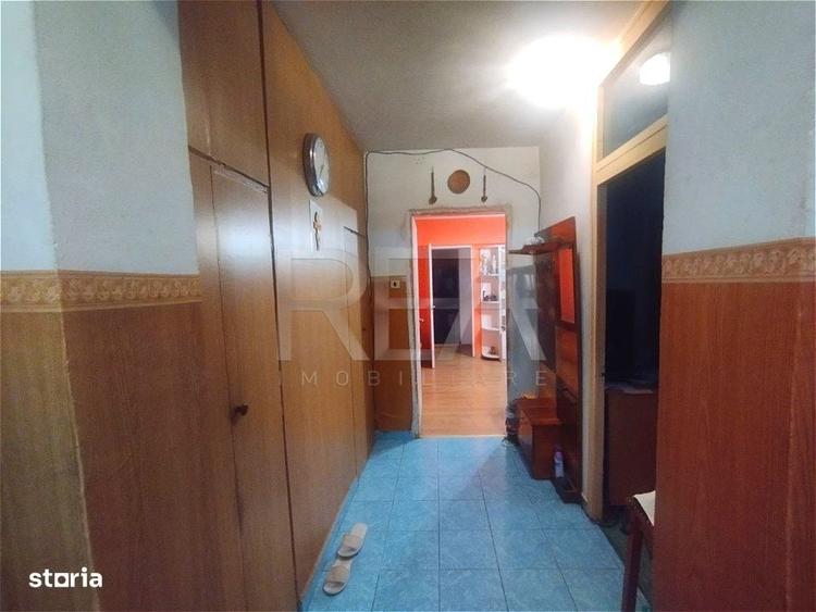 Apartament cu 3 camere în Vitan