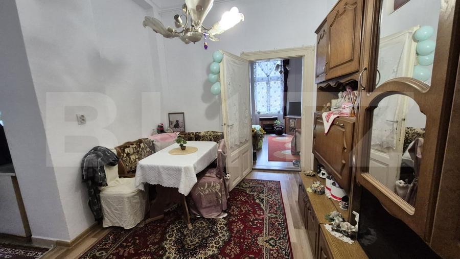 Apartament cu 2 camere semidecomandat, mobilat în Ultracentral