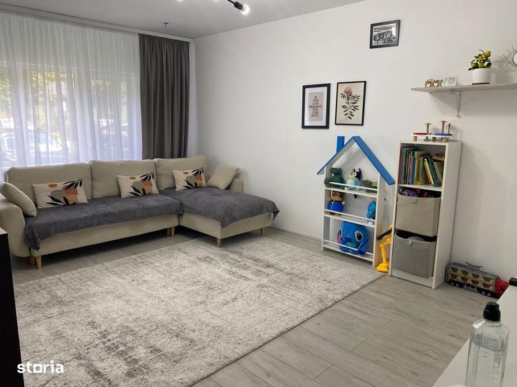 Apartament cu 2 camere decomandat în Trivale
