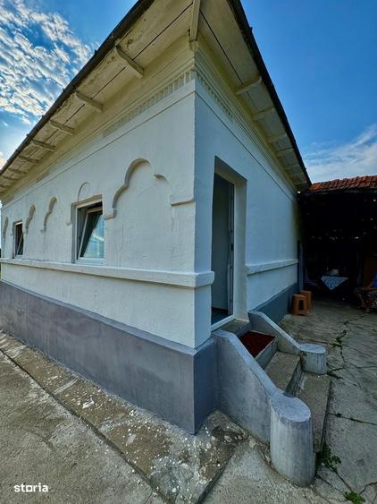 Casă cu 3 camere cu Teren 666 Mp în Budeasa