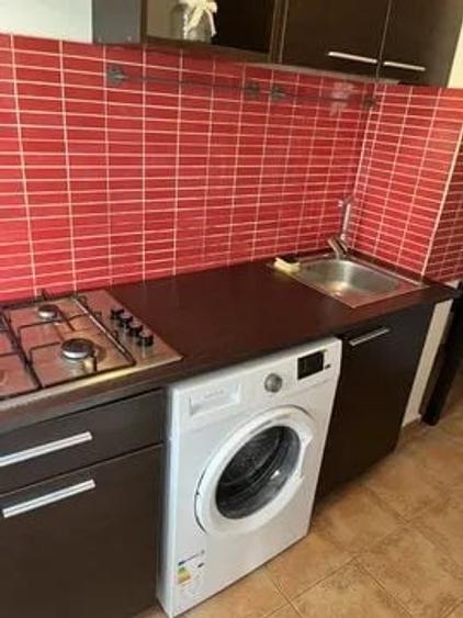 Garsonieră decomandată, mobilată în Sebastian