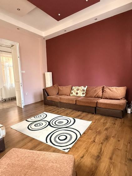 Apartament cu 3 camere decomandat în Unirii
