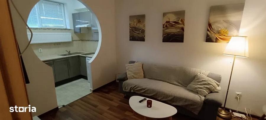 Garsonieră în Regie