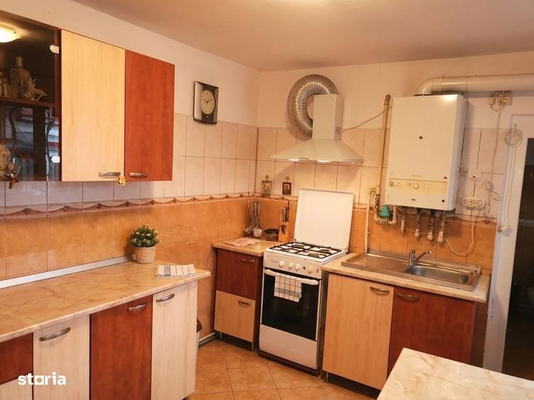 Casă cu 2 camere semidecomandat cu Canalizare în Antiaeriană