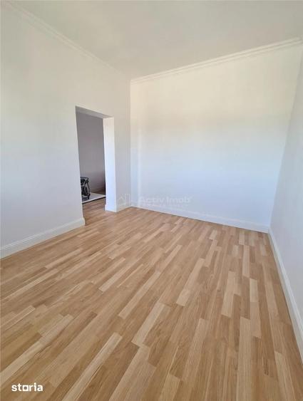 Casă cu 3 camere cu Teren 309 Mp în Central